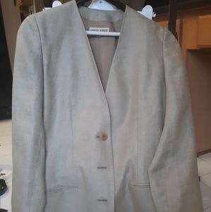 Authentic Giorgio Armani Linen Suit $160